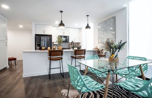 The Gulch Apartamento | 2 Bed 2 Bath Luxury Retreat in Gulch