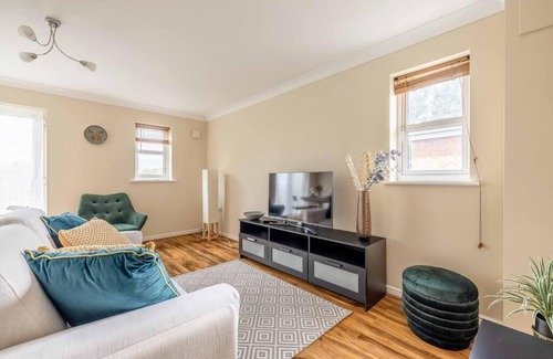 George Green Apartamento | 2 BED 2 BATH with PARKING NEAR PINEWOOD/WEXHAM HOSPITAL