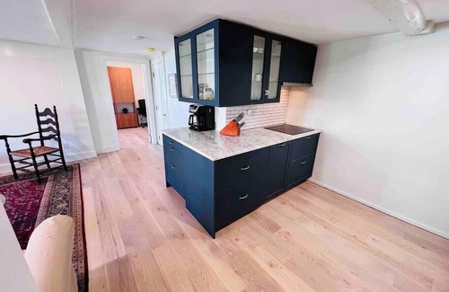Newburyport Condominio | 2 bed/2bath with water views & virtual tour!