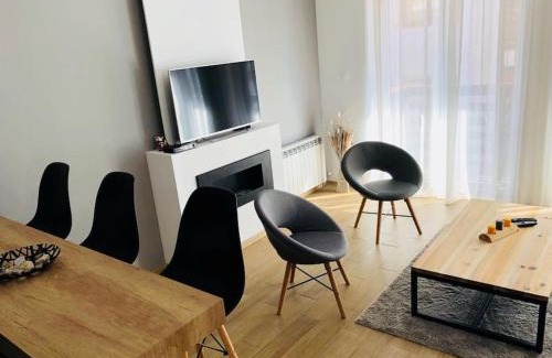 Kvartal Noviya Grad Apartamento | 2 BED APARTMENT IN BANSKO RESORT