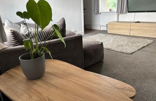 Yeovil Apartamento | 2 Bed Apartment Near Yeovil Hospital & Leonardo