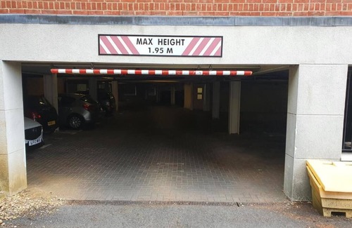 Hatfield Apartamento | Global Boutique Relocation Ltd 2Bed -free parking