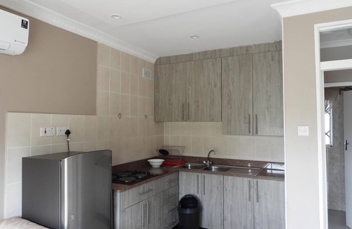 Harare Apartamento | 2 Bed Apartment With En-suite Kitchenette - 2064