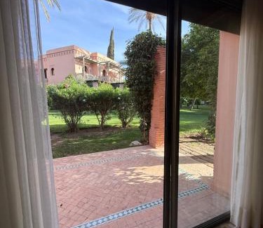 Palmeraie Apartamento | 2 - Bed Apartment with Garden & shared Pool - Moroccan - Modern Style