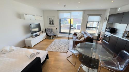 Camden Town with Primrose Hill Apartamento | 2-Bed Apt Sleeps 7 5 mins to Camden Market