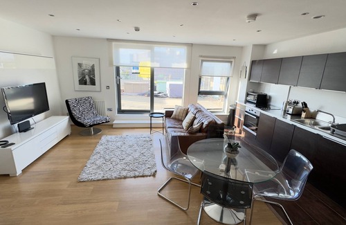 Camden Town with Primrose Hill Apartamento | 2-bed Apt, Sleeps 7, 5 Mins to Camden Market