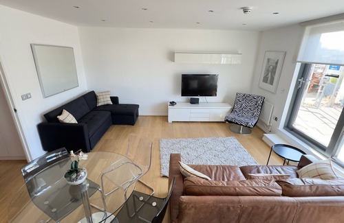 Camden Town with Primrose Hill Apartamento | 2-bed Apt, Sleeps 7, 5 Mins to Camden Market