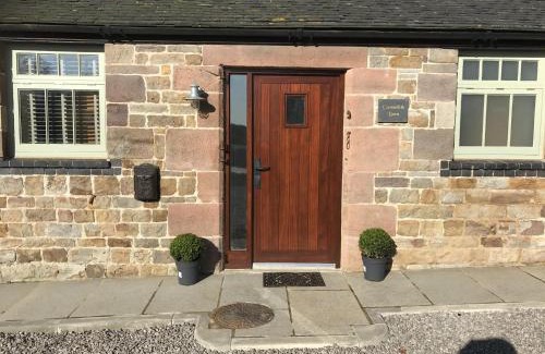 Winkhill Casa | 2 Bed Barn Alton Towers Chatsworth Polars Peaks