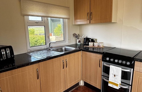 Cullompton Chalet De Esquí | 2 Bed Chalet on working farm
