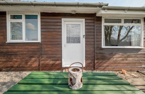 Contin Chalet De Esquí | Cozy Chalet in Strathpeffer Highlands, river views