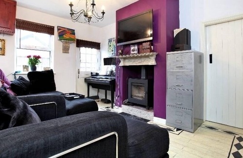 Lower Wick Casa | 2 Bed Comfortable House near Elgar's Birthplace