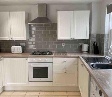 Barnstaple Casa | 2 Bed Cottage Barnstaple North Devon Dog-Friendly!