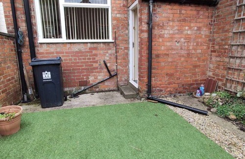 Darlington Casa | 2 Bed Darlington Townhouse, garden & free parking