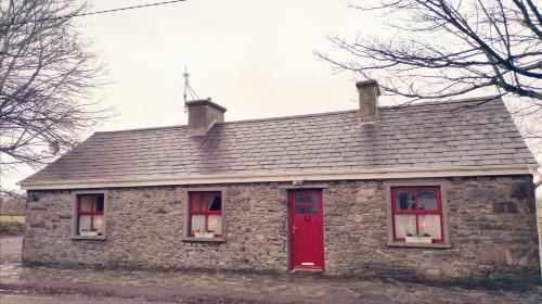 Beaufort Casa | 2 Bed Flat - Sleeps 4 - Garden - Parking - Wifi