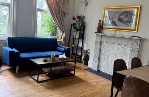 Charlton Apartamento | 2 Bed Flat - Sleeps 4 - Parking - Wifi