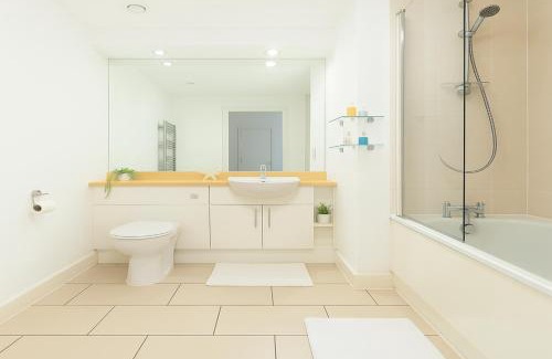 Dalston Apartamento | 2 Bed Flat with Balcony in Dalston