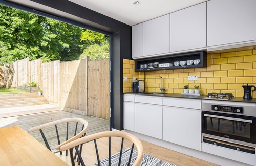 Bracknell Casa | 2 bed House Close to Town Centre