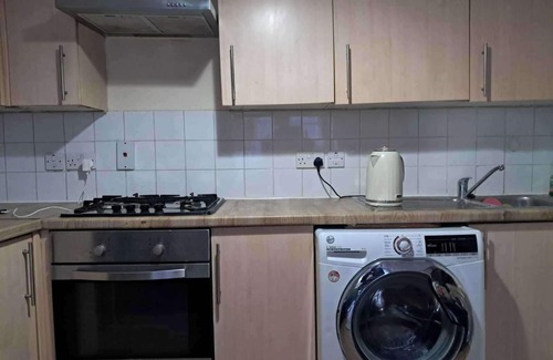 Newham Apartamento | 2 Bed House - Sleeps 3, With central Links