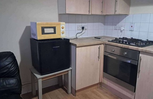 Newham Apartamento | 2 Bed House - Sleeps 3, With central Links