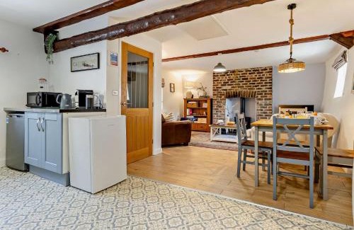 Pennant Casa | 2 Bed in Aberaeron 96072