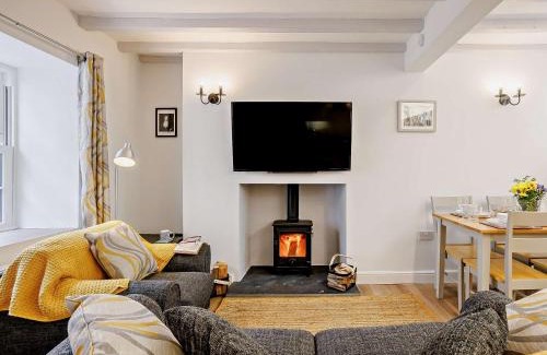 Aberdovey Casa | 2 Bed in Aberdovey 91962