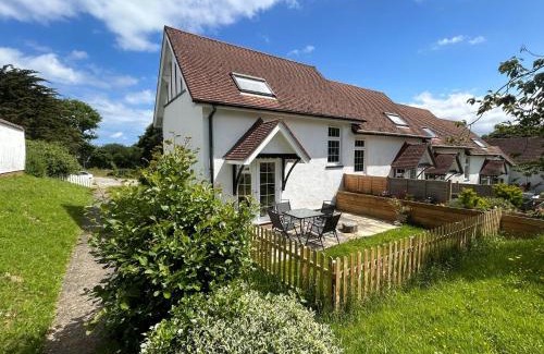 Aberporth Casa | 2 Bed in Aberporth 1ml SW 79160