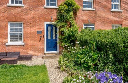 Bacton Casa | 2 Bed in Bacton 78491