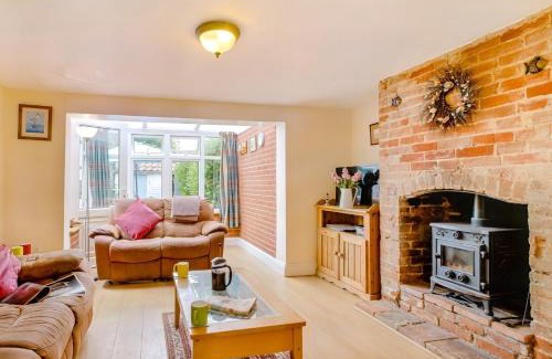 Bacton Casa | 2 Bed in Bacton FISN8