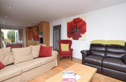 Bakewell Casa | 2 Bed in Bakewell PK841