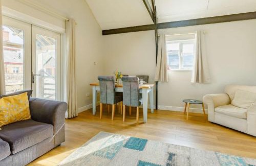 Kingswear Casa | 2 Bed in Barnstaple 09089
