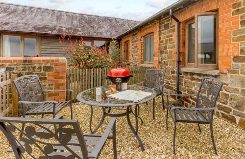 Kingswear Casa | 2 Bed in Barnstaple 09091