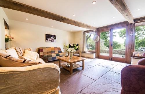 Chesterfield Casa | 2 Bed in Baslow PK801