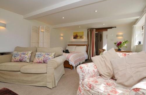 Beaminster Casa | 2 Bed in Beaminster 63136