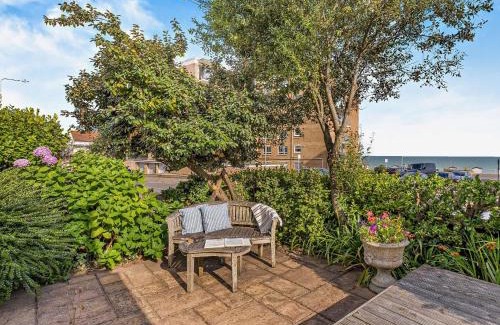 Bexhill-on-Sea Casa | 2 Bed in Bexhill-on-sea 95831