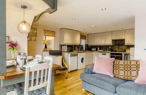 Brecon Casa | 2 bed in Brecon BN100