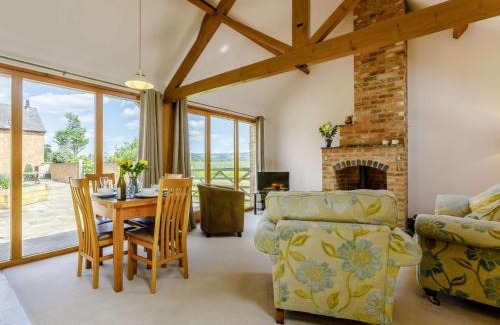 Childswickham Casa | 2 Bed in Broadway 36840