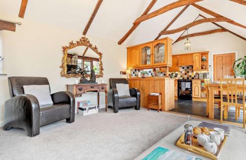 Bude Casa | 2 Bed in Bude 53601