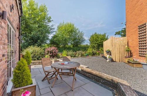 Llanymynech Casa | 2 Bed in Carreghofa oc-t32530