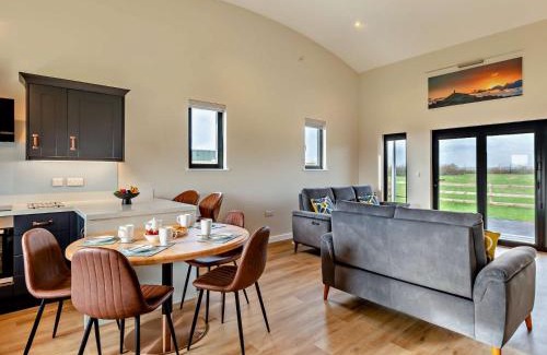 Babcary Casa | 2 Bed in Castle Cary 94021