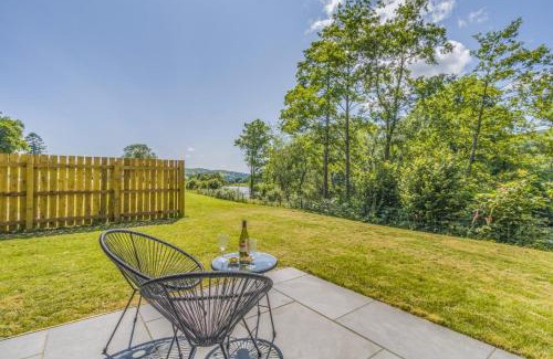 Machynlleth Cabina | 2 Bed in Cemmaes oc-a32660