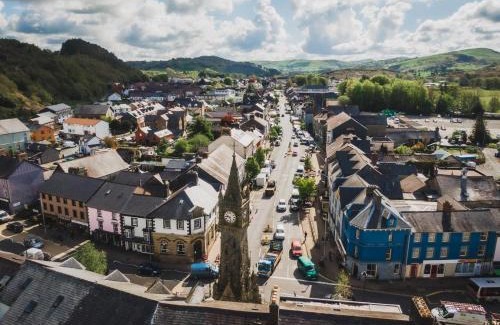 Machynlleth Cabina | 2 Bed in Cemmaes oc-a32660