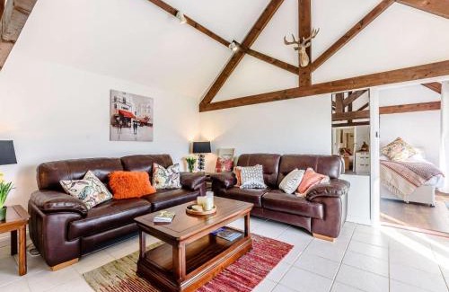 Chippenham Casa | 2 Bed in Chippenham 77333