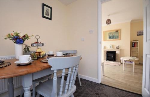 Hele Casa | 2 Bed in Combe Martin 51619