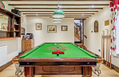 Corwen Casa | 2 Bed in Corwen 77351