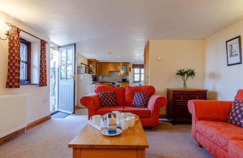 Coverack Casa | 2 Bed in Coverack TRWRO