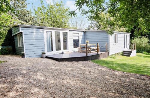 Whippingham Casa | 2 Bed in East Cowes 91563