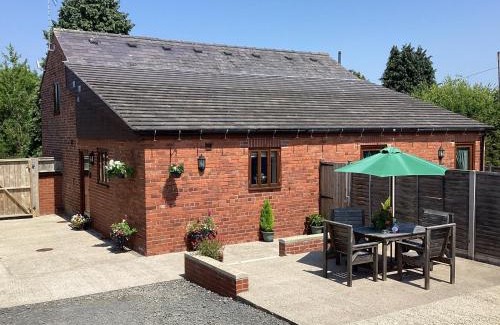 Overton-on-dee Casa | 2 Bed in Ellesmere 94418
