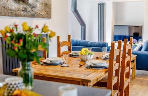 Mabe Casa | 2 Bed in Falmouth 78620
