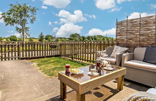 Launceston Casa | 2 Bed in Launceston 92552