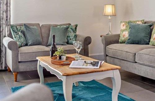 Hartland Casa | 2 Bed in Hartland FIREB